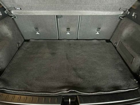 Used 2025 Mercedes-Benz GLA 250 GLA 250 image 18