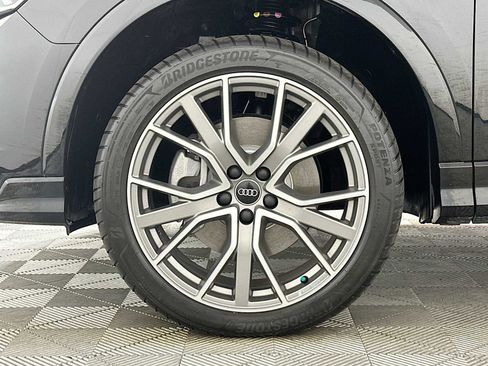 Used 2025 Audi Q3 2.0T Premium Plus w/ Premium Plus Package image 30