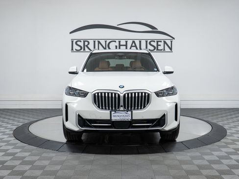 Used 2026 BMW X5 xDrive40i w/ Premium Package image 2