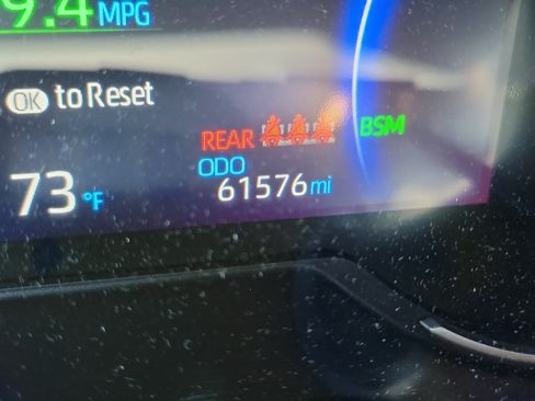 Used 2022 Toyota RAV4 Limited AWD/4WD image 29