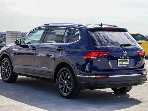 Certified 2022 Volkswagen Tiguan SE image 6
