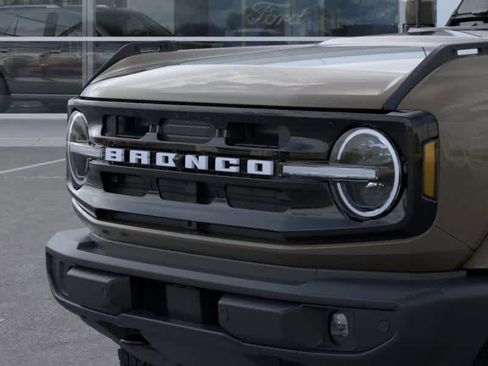New 2025 Ford Bronco Outer Banks image 19