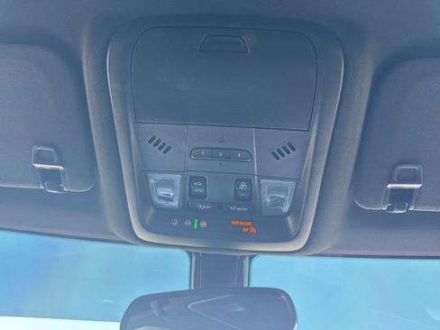 Used 2020 Chevrolet Blazer RS w/ LPO, Floor Liner Package image 27