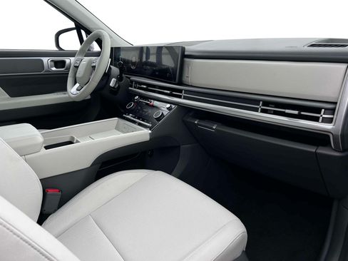 New 2026 Hyundai Santa Fe SE AWD/4WD image 15