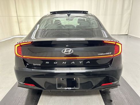 Used 2022 Hyundai Sonata Limited image 22