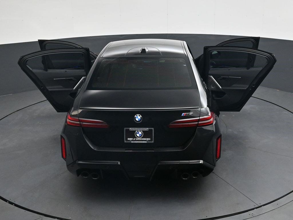 Used 2026 BMW M5 w/ Executive Package AWD/4WD image 42