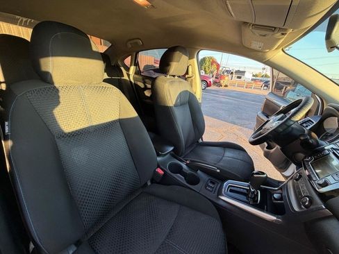 Used 2017 Nissan Sentra SR FWD image 22