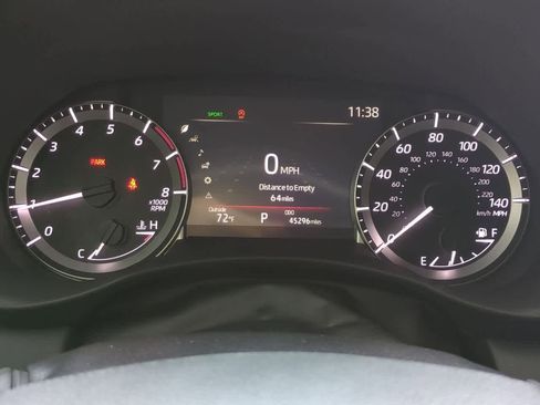 Used 2024 Toyota Highlander XLE image 34