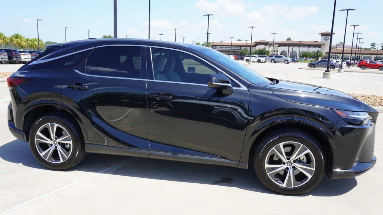 Certified 2024 Lexus RX 350 Premium w/ Accessory Package (Z1) FWD image 4
