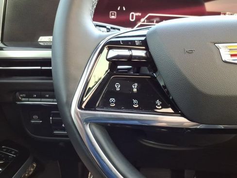 Certified 2025 Cadillac Escalade Sport AWD/4WD image 34