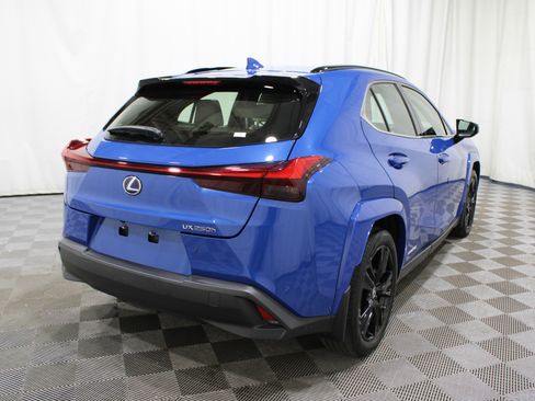 Used 2021 Lexus UX 250h w/ Premium Package image 31
