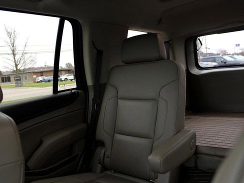 Used 2018 GMC Yukon SLT image 27