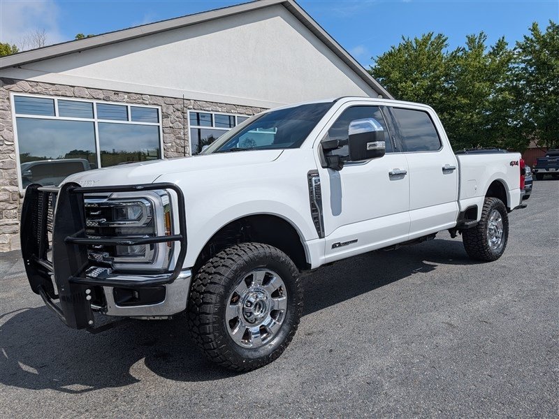 Used 2024 Ford F250 Lariat w/ Chrome Package AWD/4WD image 1