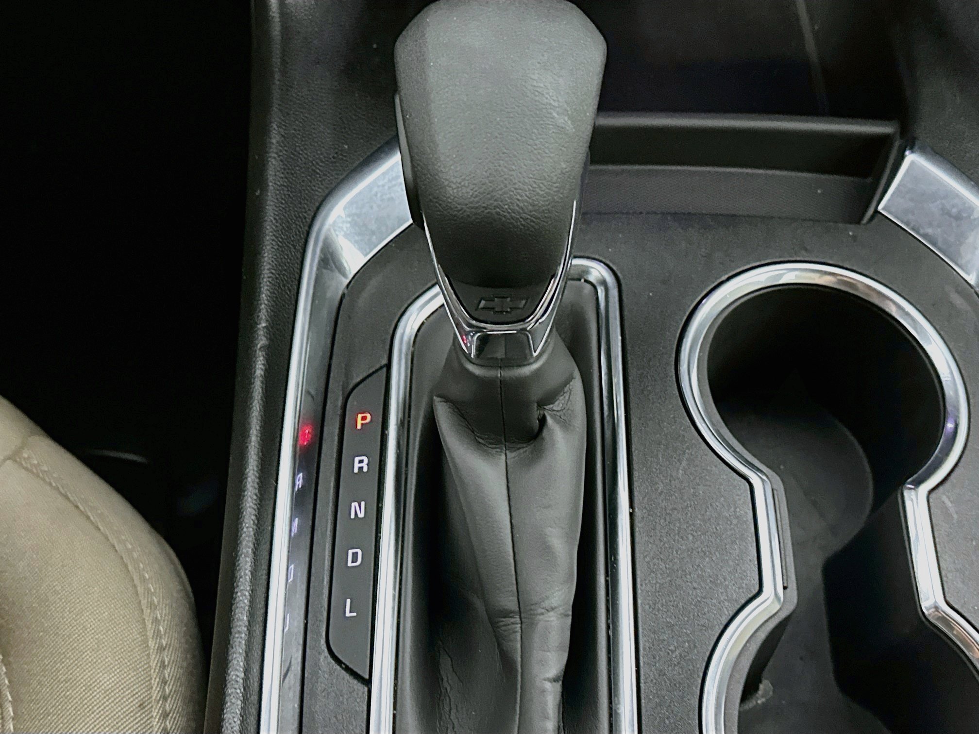 Used 2023 Chevrolet Traverse LS FWD image 24