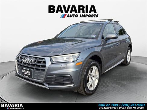 Used 2018 Audi Q5 2.0T Premium w/ Convenience Package AWD/4WD image 1