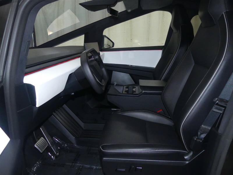 Used 2024 Tesla Cybertruck AWD Crew Cab image 18