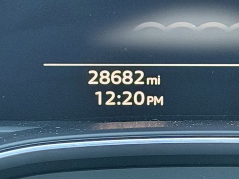 Used 2022 Audi A6 Premium Plus w/ Premium Plus Package image 18