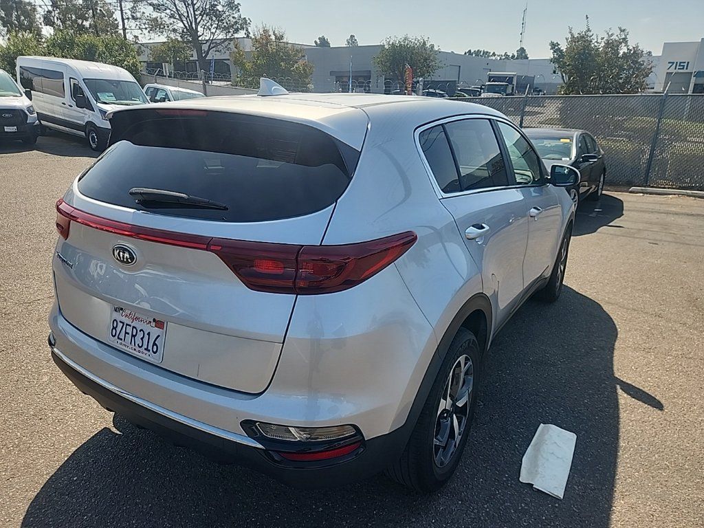 Certified 2022 Kia Sportage LX FWD image 12