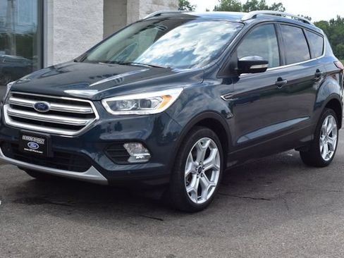 Used 2019 Ford Escape Titanium AWD/4WD image 18