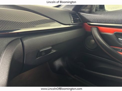 Used 2015 BMW M4 Convertible image 43