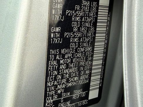 Used 2017 Nissan Juke SV image 31