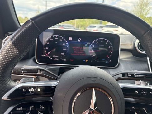Used 2025 Mercedes-Benz CLE 300 4MATIC Coupe image 22