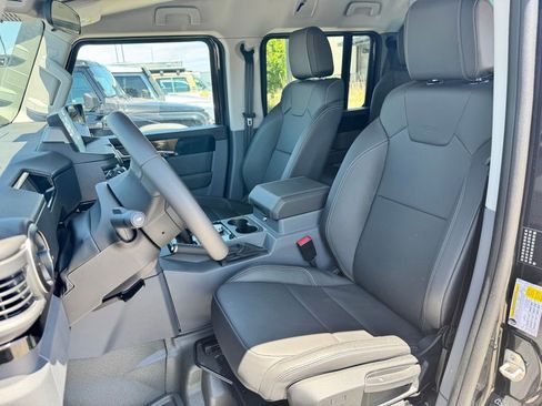 New 2025 INEOS Grenadier AWD/4WD image 9