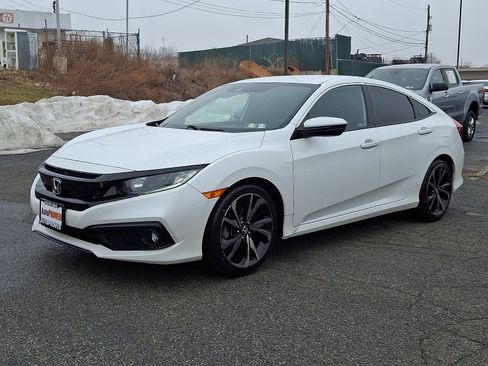 Used 2020 Honda Civic Sport image 3