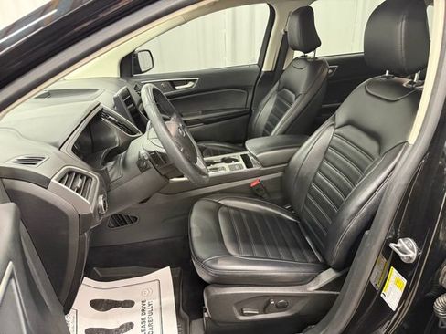 Used 2023 Ford Edge SEL w/ Convenience Package image 5