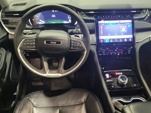 Used 2022 Jeep Grand Cherokee Limited 4xe image 22