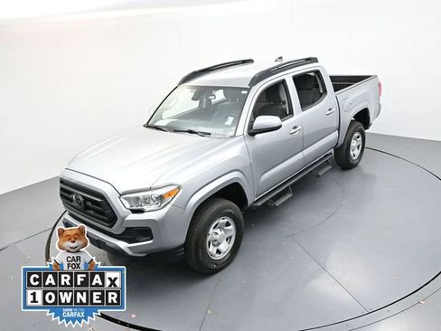 Used 2023 Toyota Tacoma SR image 21
