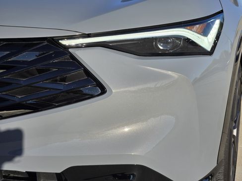 Certified 2025 Acura ADX A-Spec image 7