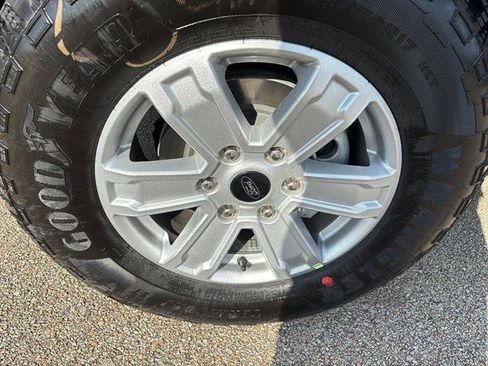 New 2025 Ford Ranger XL image 9