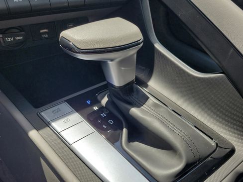 New 2026 Hyundai Elantra SE image 21