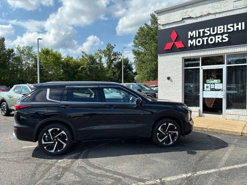 Used 2024 Mitsubishi Outlander SEL AWD/4WD image 5