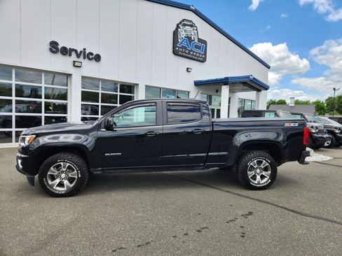 Used 2019 Chevrolet Colorado Z71 AWD/4WD image 8