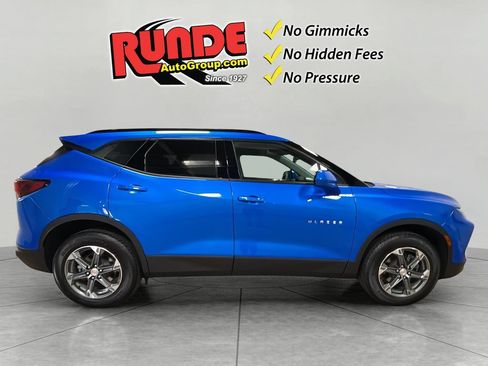 Used 2024 Chevrolet Blazer LT w/ Convenience Package FWD image 7