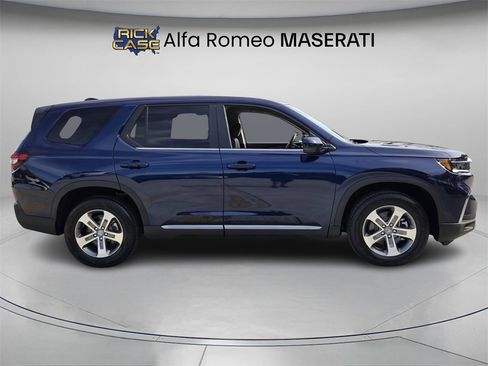 Used 2024 Honda Pilot EX-L image 4