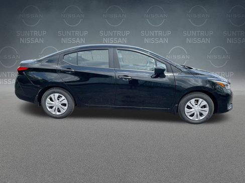 Used 2025 Nissan Versa S w/ Trunk Package image 15