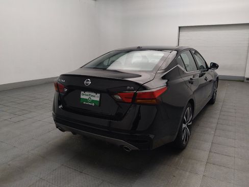Used 2019 Nissan Altima 2.5 SR FWD image 9