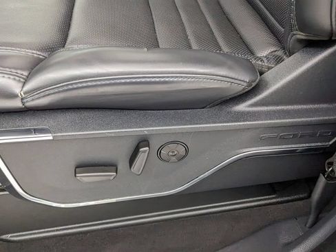 Certified 2025 Ford F250 Platinum AWD/4WD image 28