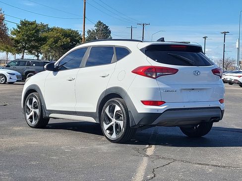 Used 2018 Hyundai Tucson Value w/ Cargo Package image 4