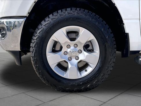 Used 2024 RAM 1500 Big Horn AWD/4WD image 11