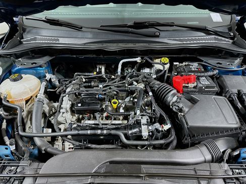 Used 2020 Ford Escape SE image 32