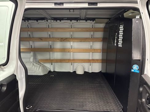 Used 2024 Chevrolet Express 2500 Work Van w/ Driver Convenience Package image 25