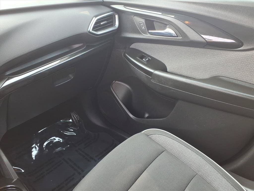 Used 2021 Chevrolet TrailBlazer LT AWD/4WD image 22