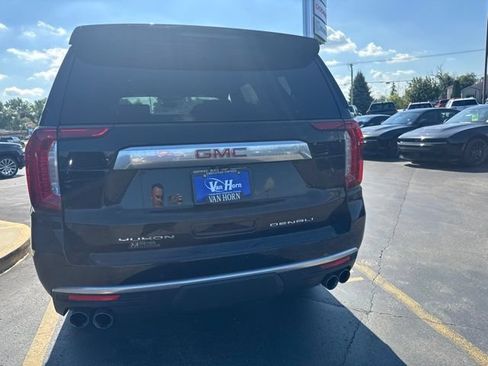 Used 2024 GMC Yukon Denali w/ Denali Reserve Package AWD/4WD image 8