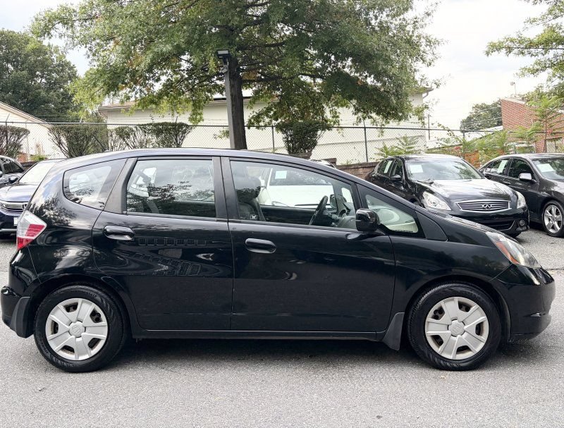Used 2013 Honda Fit image 8