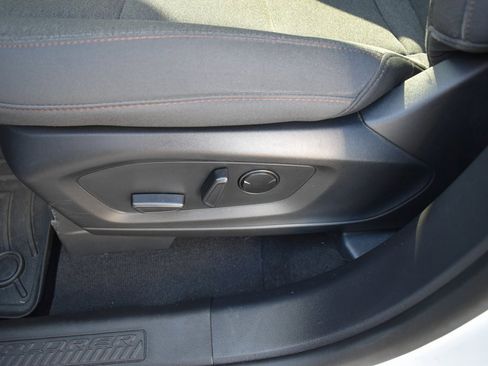 Used 2025 Ford Explorer Active image 18