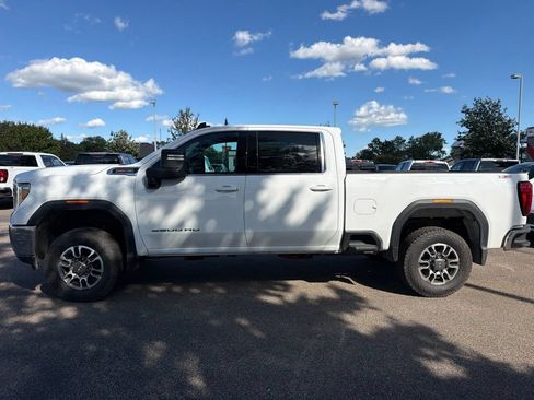 Used 2023 GMC Sierra 3500 SLE w/ Remote Start Package AWD/4WD image 8